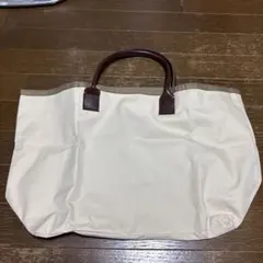 クリーム色キャンバストートバッグ