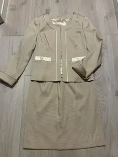 Item thumbnail for item 82be39f7-0ae8-4ae1-a889-ee4e62dcfb4d