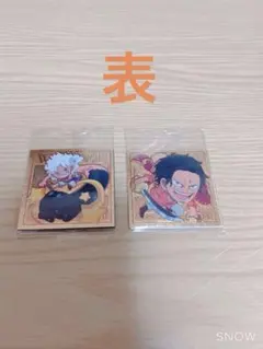 ワンピース ウエハースシール 表 ルフィゴールドパラレル ・裏面　ゾロ　ペローナ