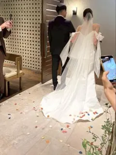 Item thumbnail for item 9f1c2e8d-b5b3-491f-9a47-c2437bbcefee