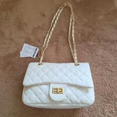 アイボリー ショルダーバッグ