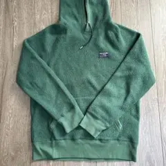 7/15処分値下歓迎 Abercrombie & Fitch パーカーM