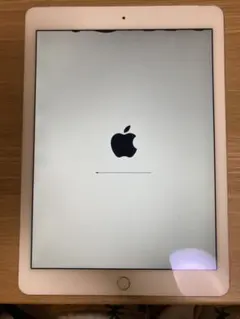 Air iPad シルバー　初期設定　充電器付き　線なし