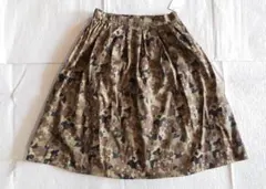 アースミュージック & エコロジー (新品・薄地) フラワー☆迷彩☆スカート S