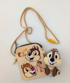 東京ディズニーリゾート　チップ&デール チケットホルダー パスケース＆マスコット