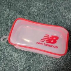 NB　ニューバランス　ポーチ