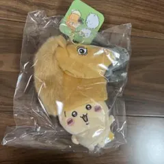 うさぎ　馬を被ったうさぎマスコット　ちいかわ　馬をかぶったうさぎマスコット