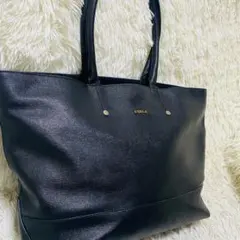 フルラ FULRA トートバッグ 肩掛け 本革レザー A4 ブラック 大容量