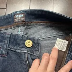 ゴールデンウィークいっぱいで処分！ Levi's ストレートデニム 30/32