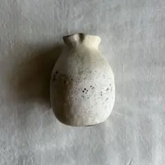 モダン 陶器 花瓶 一輪挿し オブジェ 北欧風 ナチュラル 壺型 - メルカリ