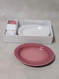 LE CREUSET オーバルプレート 2枚セットのサムネイル