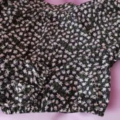 新品未使用　花柄長袖ブラウス　ZARA　サイズL