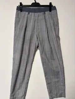 グレー チェック柄 スラックス Lサイズ　長ズボン　メンズズボン　秋冬服