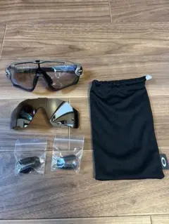 [美品] Oakley Jawbreaker レンズ2つ付き