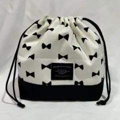 お弁当袋 巾着袋 ランチバッグ リボン柄白 ハンドメイド 入園入学 裏なし