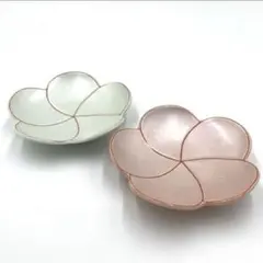 【新品】【大人気】有田焼　幸楽窯　錦梅形小銘々皿紅白2枚セット　12cm 縁起物