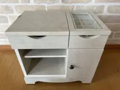 【3/14処分予定】ニトリ　リビングドレッサー　ホワイト　リズバレー　ミラー付き