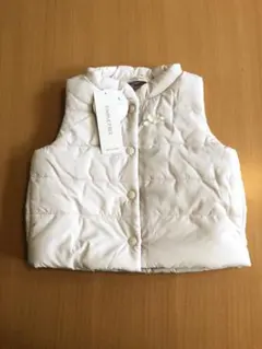 SiMPLE FREE ホワイト中綿　ベスト 80 90cm