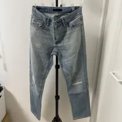 ライトブルーダメージ加工スリムフィットデニム