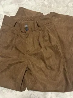 ブラウン カジュアルパンツ