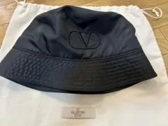 VALENTINO ヴァレンティノ HGA11HCY Vロゴ バケットハット - メルカリ