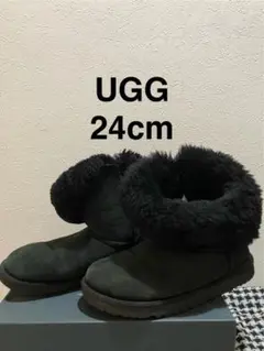 2025年最新】アグ ベイリー ボタンの人気アイテム - メルカリ