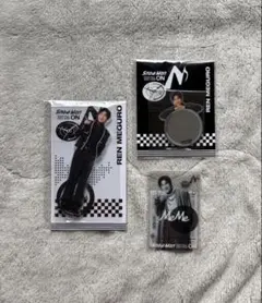 目黒蓮SnowMan ドームツアーグッズ アクスタ、ステッカー、ミラー新品
