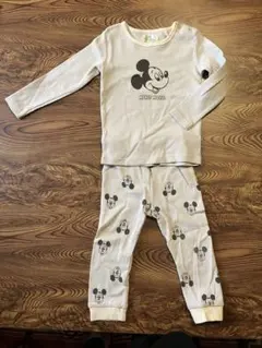 ミッキーマウス　パジャマ