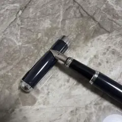 Item thumbnail for item 55f63651-4bdb-4fcf-8b7d-f19227be3034