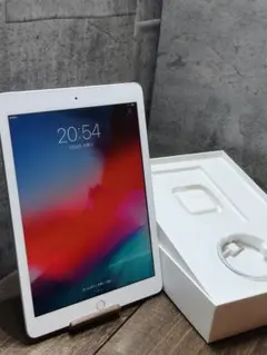 iPad 第8世代 スペースグレー 32GB 箱、ケーブル付き - メルカリ