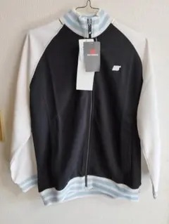 ④ニューバランス　白×黒ジャケット　LL