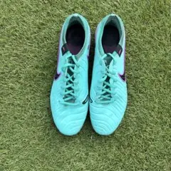 Nike TIEMPO サッカーシューズのサムネイル