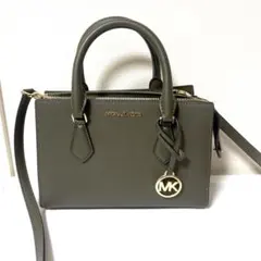 【MICHAEL KORS／マイケルコース】　ショルダーバッグ　カーキ
