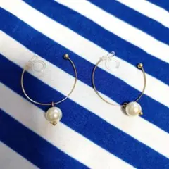 新品★フープイヤリング フェイクパール ゴールド 軽い着けやすい卒業式入学式入園