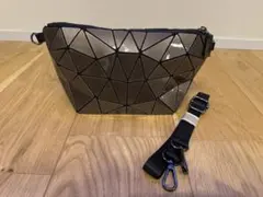 レディース　ショルダーバッグ　ポーチ