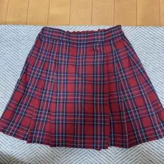 赤と青のチェック柄プリーツスカート　キュロット　140