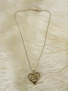 【E】ニナリッチ　✨ネックレス　ゴールド✨