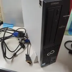 富士通　ESPRIMO D556/PX i3-6100