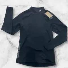 新品　Mサイズ　Nike Pro ブラック 長袖アンダーシャツ