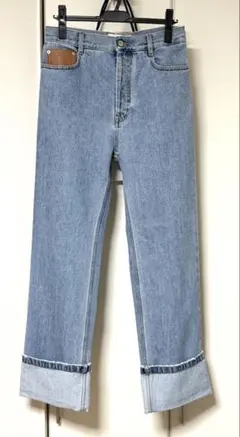 Item thumbnail for item 0909d94f-2368-4f9d-9941-81ef0a7d81d2