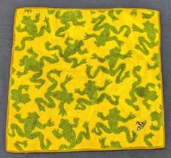 H*K様 ビビアンウエストウッド　カエル模様のタオルハンカチ　黄色と緑