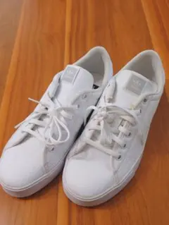 アディダス アディコート スニーカー 白　adidas BW0747