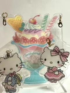 ハローキティ♡ダニエル アクリルスタンド チャーム