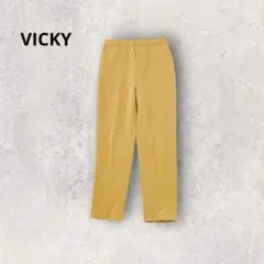 ビッキー テーパードパンツ センタープレス バックウエストゴム カラーパンツ