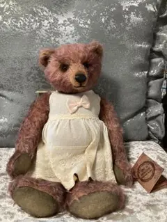 最終価格❤️ポーラーベア♡海外作家様　テディベア Amazon.co.jp: シュタイフ(Steiff) カドリーフレンズ・ポーラー