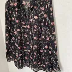 シフォン長袖シースルーシャツ 花柄 黒のサムネイル