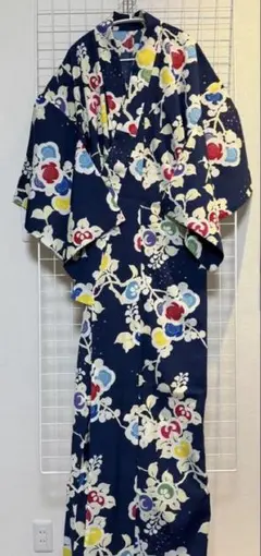 【ふりふ】日本製 浴衣 紺色 花柄 カラフルのサムネイル