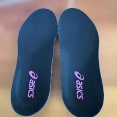 アシックス