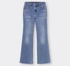 ★値下げ★GU ミドルライズフレアジーンズ