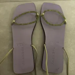 バーニーズニューヨーク ストラップサンダル